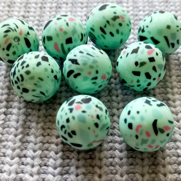 19mm PATTERNED Round (price per bead)