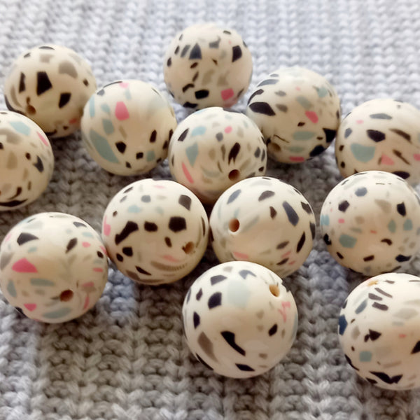 19mm PATTERNED Round (price per bead)