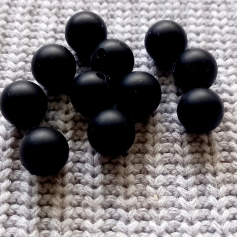 15mm PLAIN ROUND (price per bead)